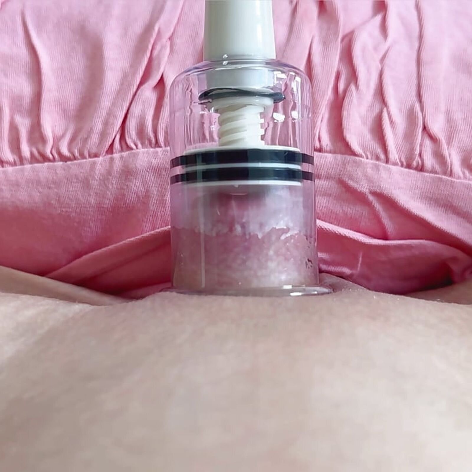 Pump on my clit and pink pussy! My clit got swollen and pulsating, I need someone to lick it